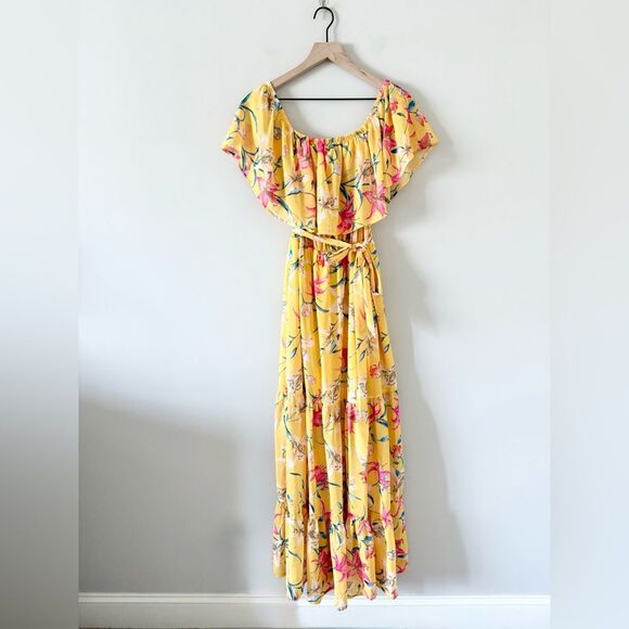 Pink Lily Ruffle Neckline Maxi Dress in Yellow Floral - Size L - Picture 2 of 6